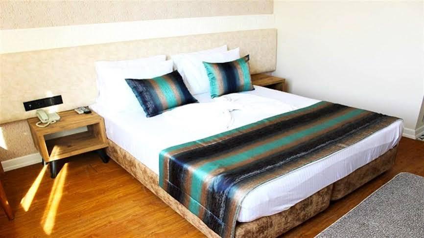Grand Boss Suit Hotel Mersin 梅尔辛 外观 照片